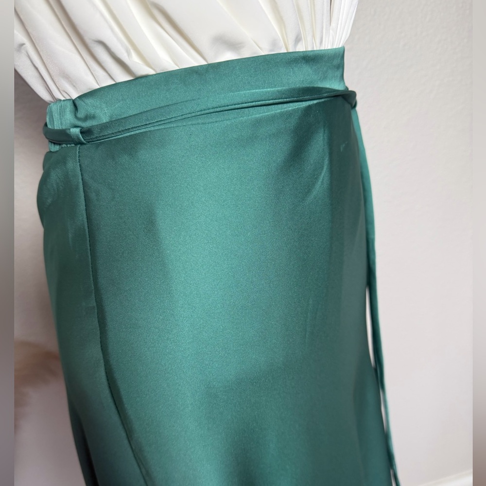 HYFVE - Elegant Teal Skirt - Women - Picture 10 of 13